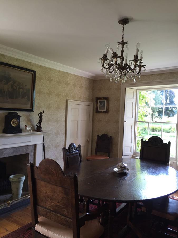 Heckingham Hall Bed & Breakfast *